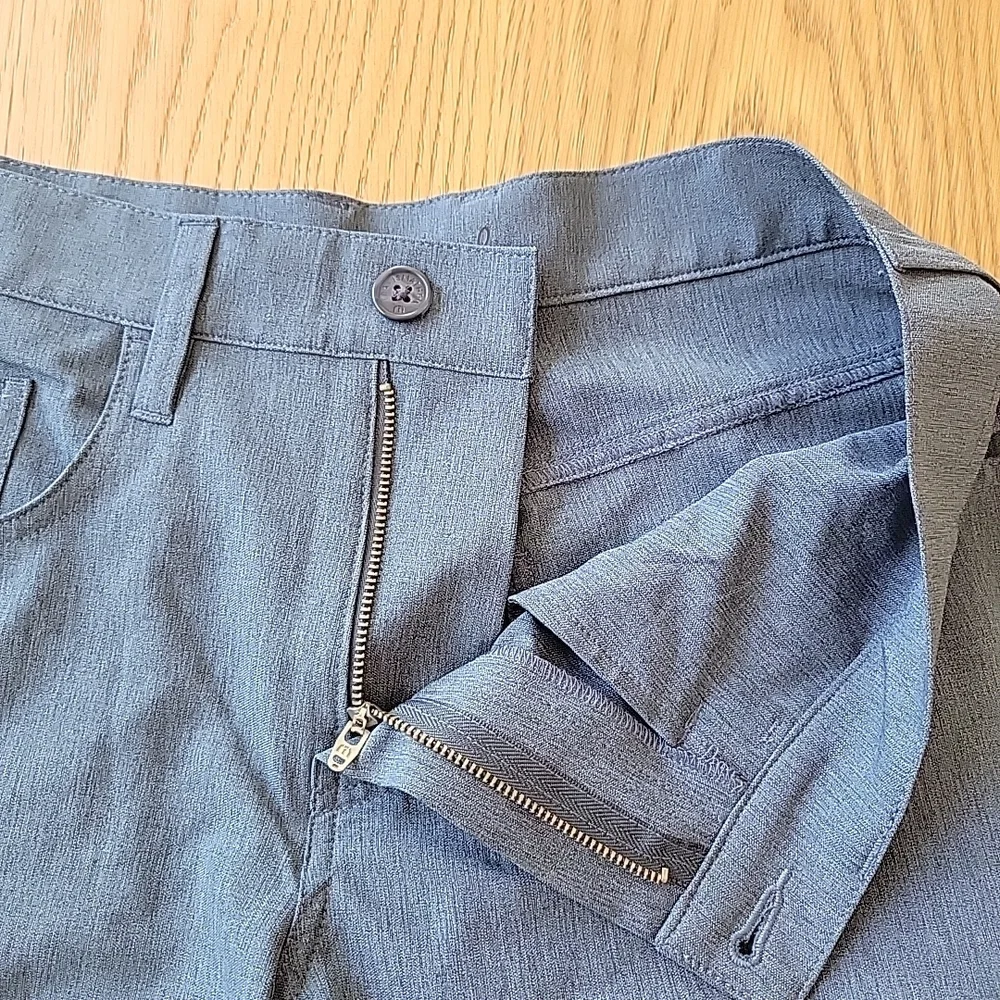 Travis Mathew Pants Men's 30x32‎ Stretch Flat Front Golf Performance Blue Travel